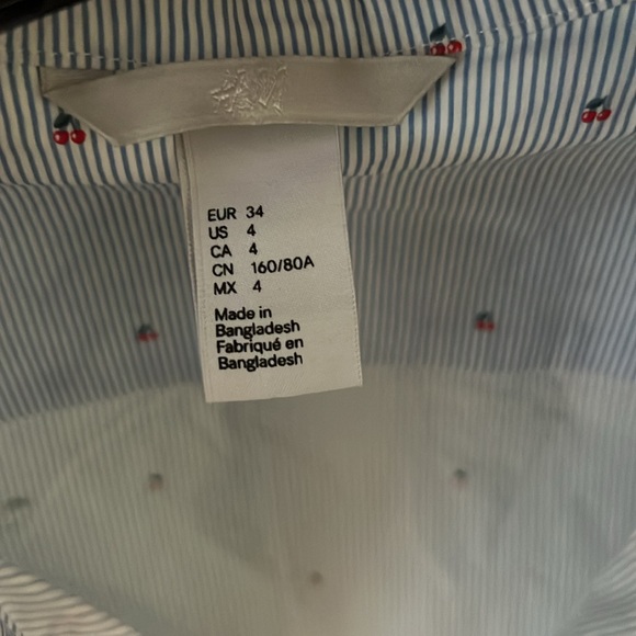 Cherry button down - Picture 4 of 6